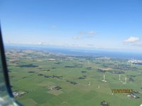 Nordsee 2017 (151)  westlich von Wilhelmshafen, Nordsee schon in Sicht, hier gibts viele Windräder